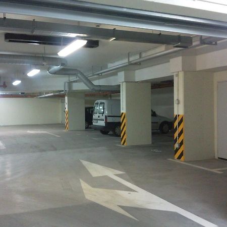 Apartment Krakow Arena Luaran gambar